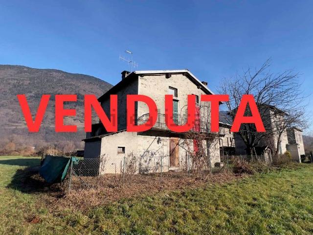 Casa in vendita a Berbenno Di Valtellina, Lombardia