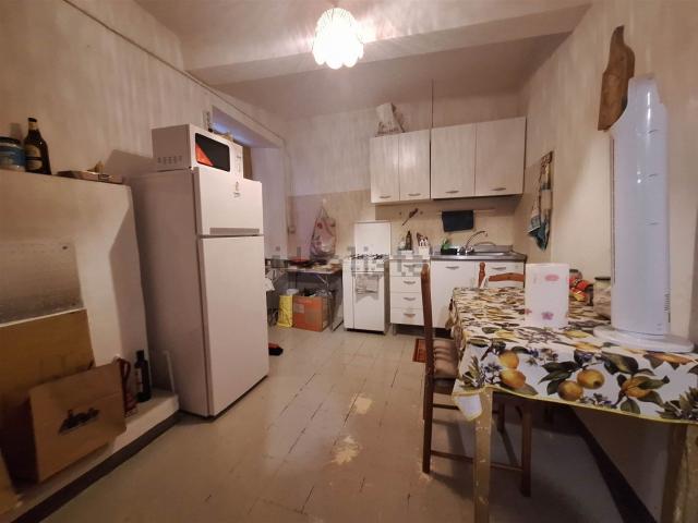 Casa in vendita a Taccoli, San Severino Marche