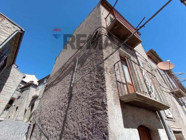 Casa in vendita a Casalciprano, Molise