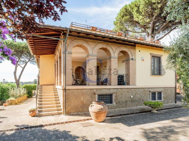 Casa in vendita a Fontana di Papa, Roma Capitale