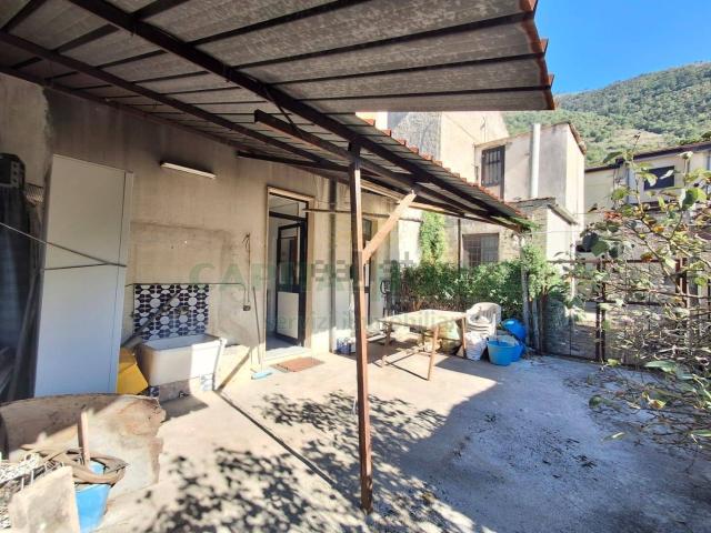 Casa in vendita a Ciorani, Mercato San Severino