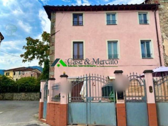 Casa in vendita a Camigliano, Capannori