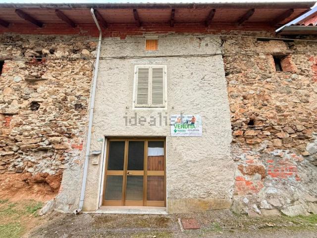 Casa in vendita a Foresta, Piemonte
