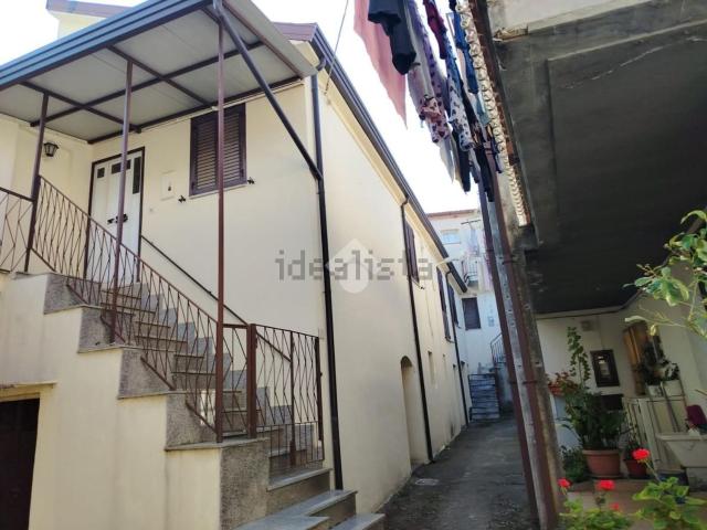 Casa in vendita a San Potito Ultra, Campania