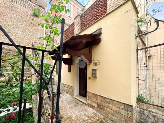Casa in vendita a Chieti, Abruzzo