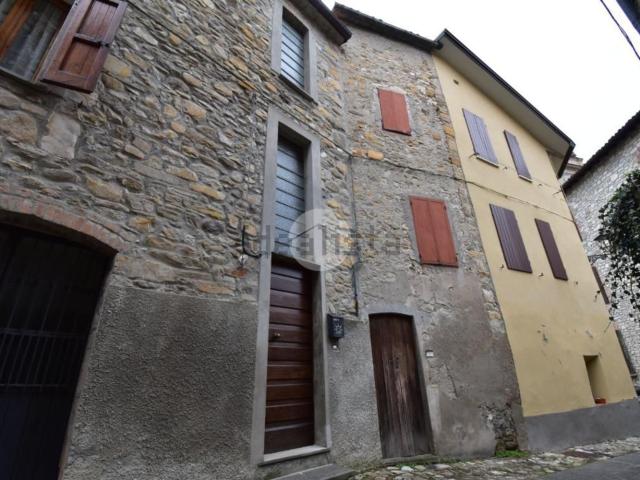 Casa in vendita a Calestano, Reggio Emilia