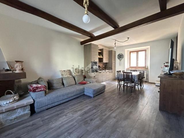 Casa in vendita a Montecastrilli, Umbria