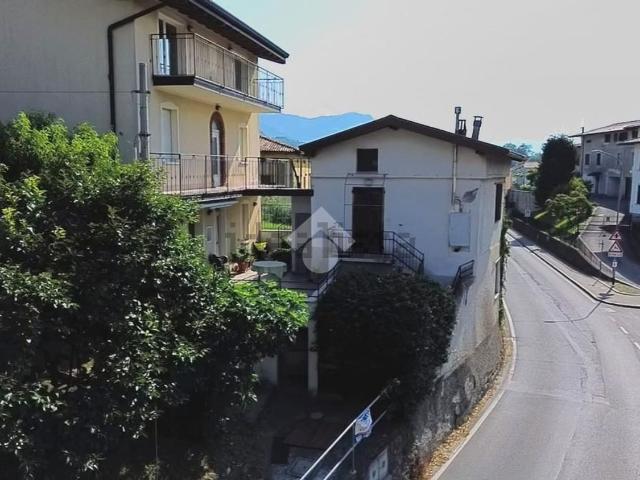 Casa in vendita a Gandosso, Lombardia