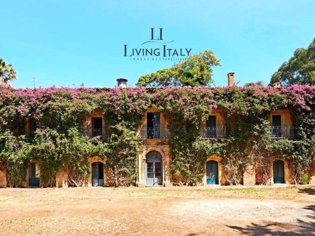 Casa in vendita a Caltagirone, Sicilia