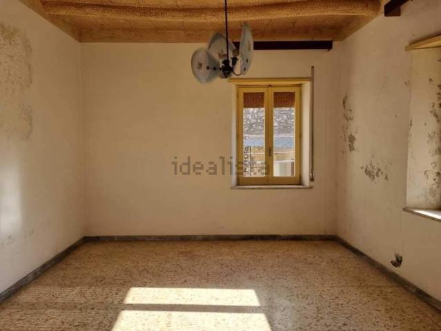 Casa in vendita a Ausonia, Lazio