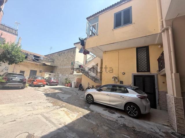 Casa in vendita a Pascarola, Caivano