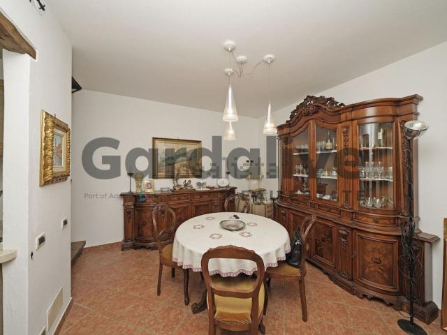 Casa in vendita a Padenghe Sul Garda, Lombardia