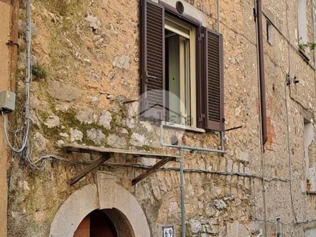 Casa in vendita a Vallecorsa, Lazio