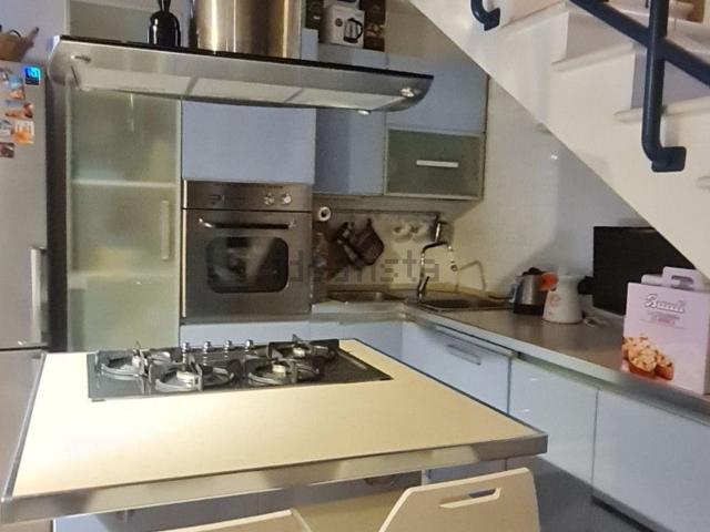 Casa in vendita a Centro Storico, Marche