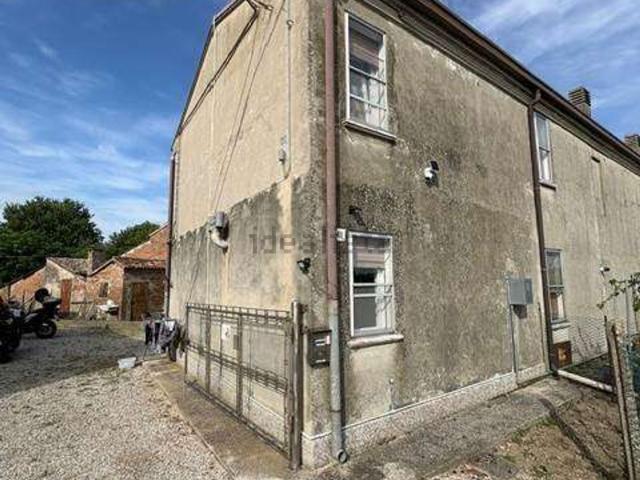 Casa in vendita a Unione Terre e Fiumi, Reggio Emilia