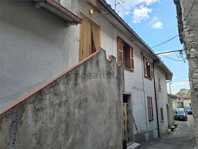 Casa in vendita a Terni, Umbria