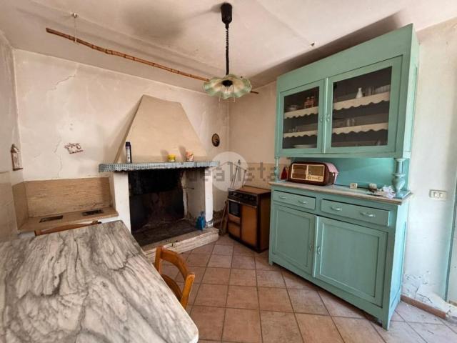 Casa in vendita a Calvi Dell'umbria, Umbria
