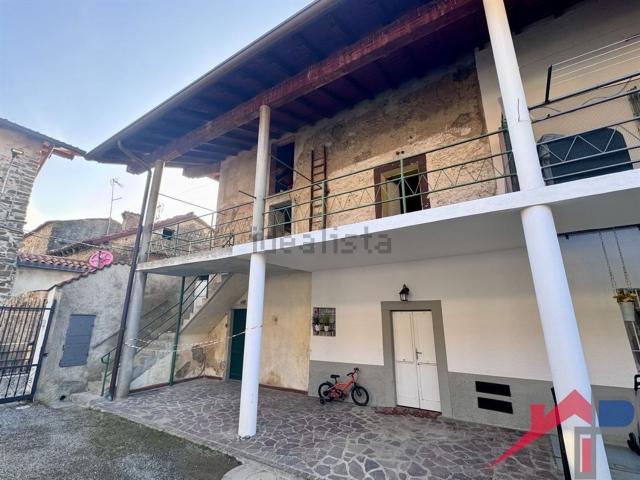 Casa in vendita a Villa D'adda, Lombardia