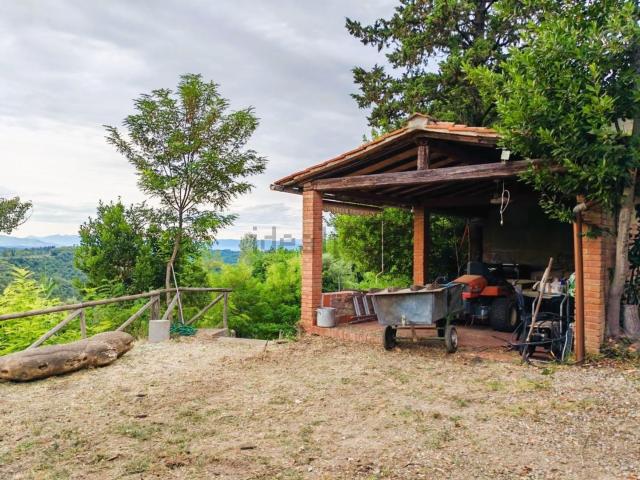 Casa in vendita a Legoli, Toscana