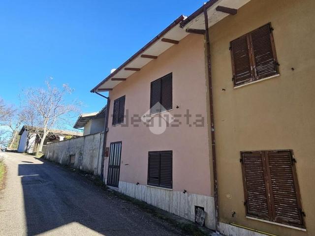 Casa in vendita a Marche, Macerata
