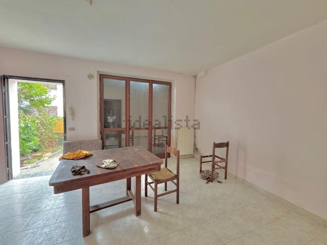 Casa in vendita a Roncaglia, Piacenza