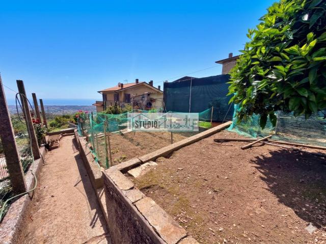 Casa in vendita a Tonfano, Toscana