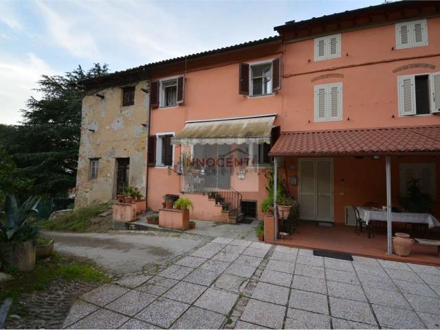 Casa in vendita a San Leonardo in Treponzio, Capannori