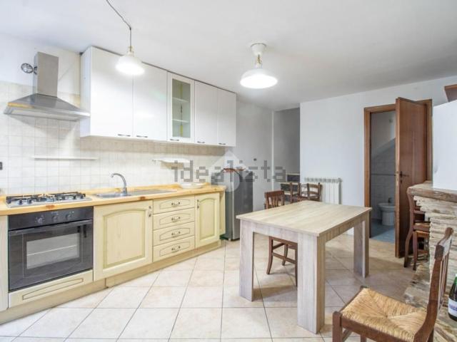 Casa in vendita a Contigliano, Lazio