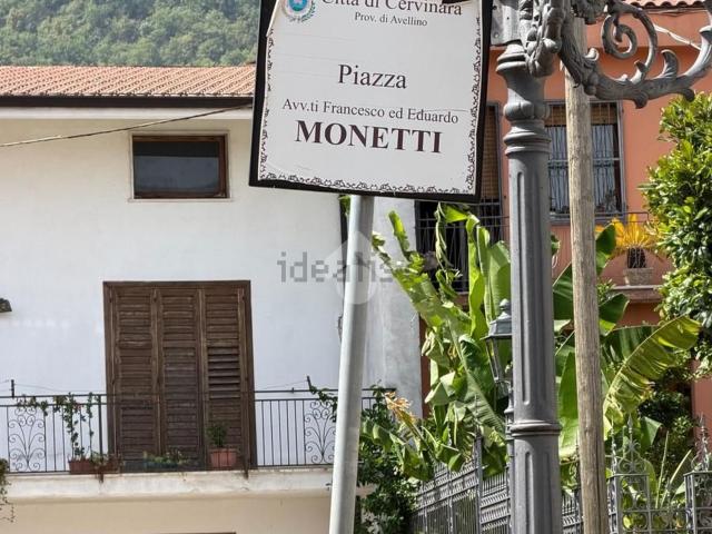 Casa in vendita a Cervinara, Campania