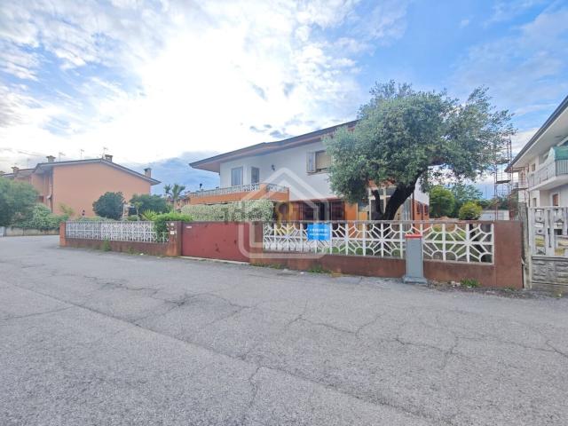 Casa in vendita a Codroipo, Friuli-Venezia Giulia