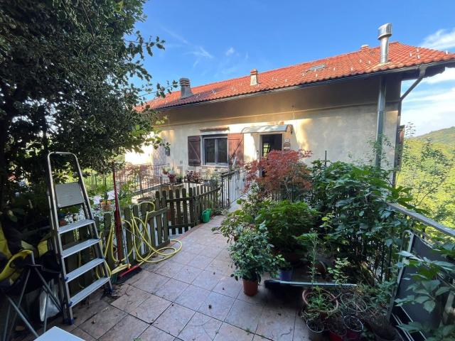 Casa in vendita a Mignanego, Liguria