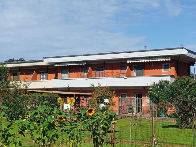 Casa in vendita a Marina di Massa, Marina Di Massa