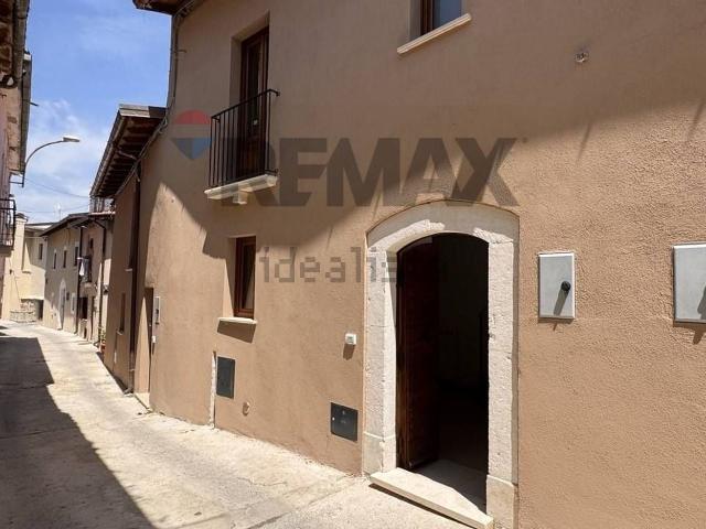 Casa in vendita a Tornimparte, Abruzzo