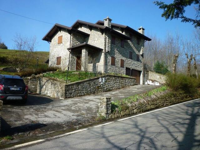Casa in vendita a Unione dei comuni del Frignano, Pievepelago