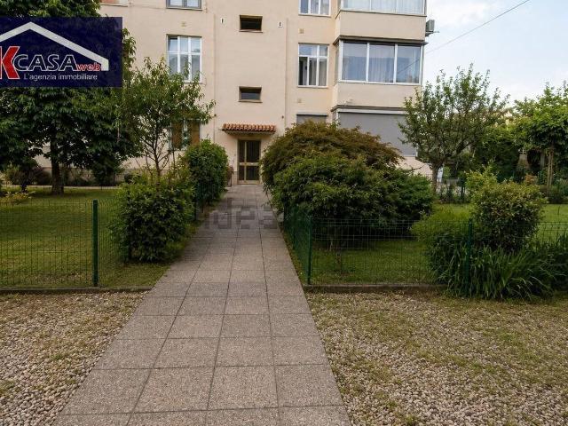 Casa in vendita a Montesanto / Svetogorska četrt, Gorizia