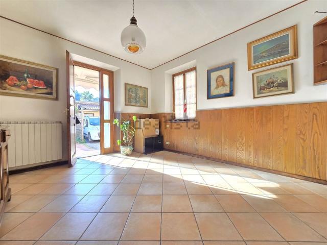Casa in vendita a Camaiore, Toscana