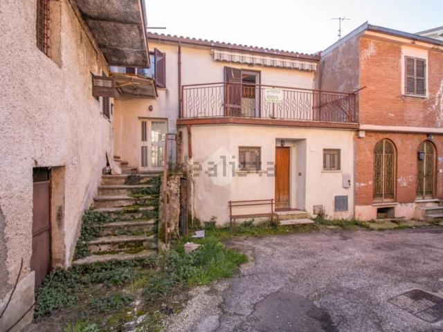 Casa in vendita a Poggio Bustone, Lazio