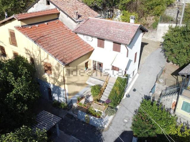 Casa in vendita a Bosio, Alessandria