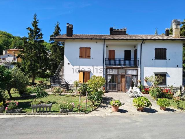 Casa in vendita a Madonna dei Fornelli, San Benedetto Val di Sambro