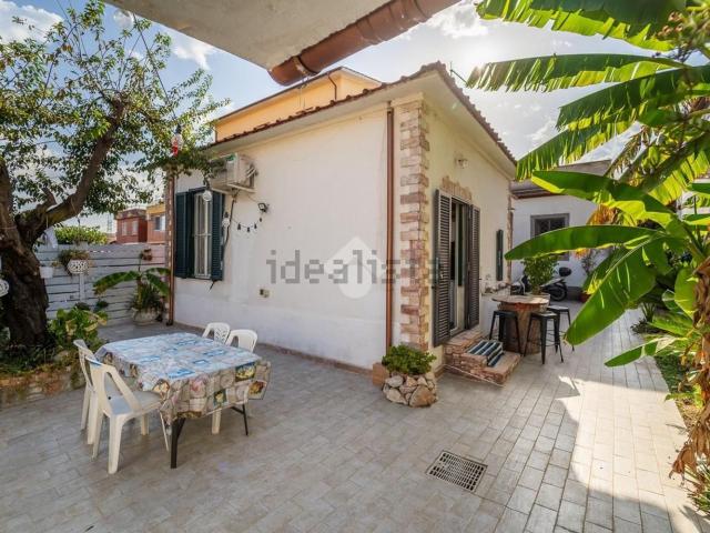 Casa in vendita a Morena, Roma