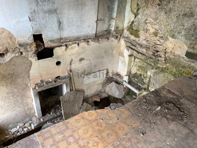 Casa in vendita a Corsanico, Montignoso