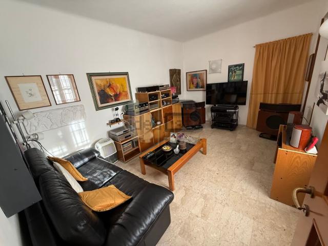 Casa in vendita a Fabbrica, Carrara