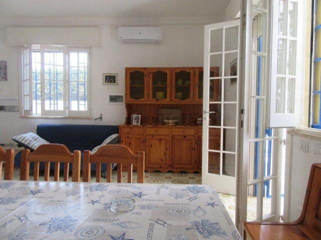 Casa in vendita a Punta Grossa, Puglia