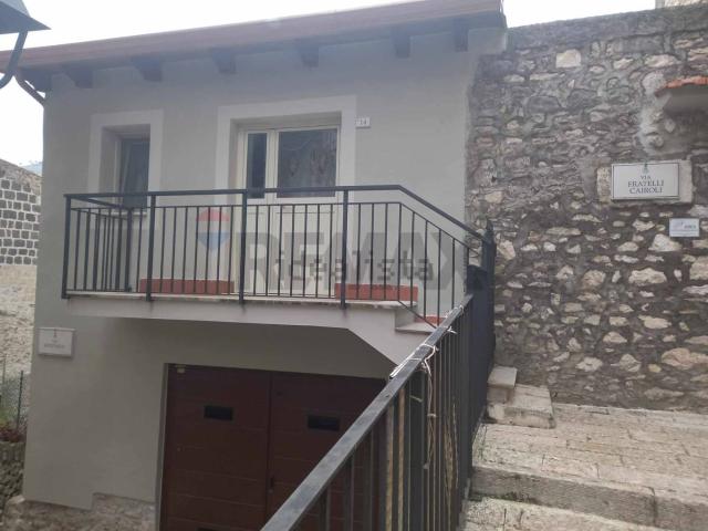 Casa in vendita a Castelforte, Lazio