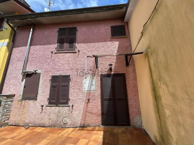 Casa in vendita a Genicciola, Podenzana