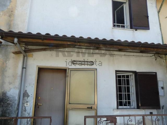 Casa in vendita a Zeme, Lombardia