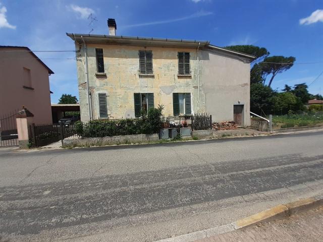 Casa in vendita a Unione della Romagna Faentina, Brisighella