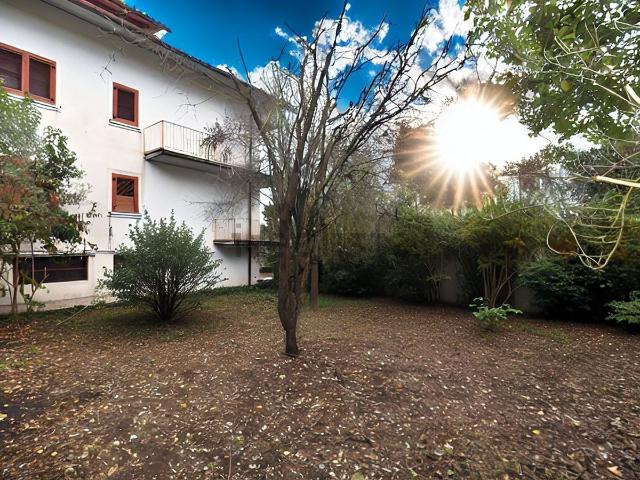 Casa in vendita a Avellino, Campania