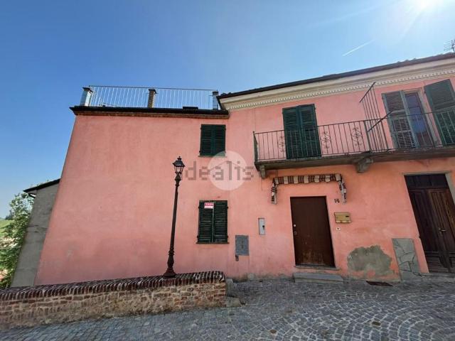 Casa in vendita a Piemonte, Asti