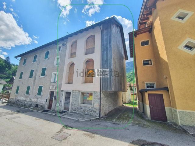 Casa in vendita a Cencenighe Agordino, Veneto
